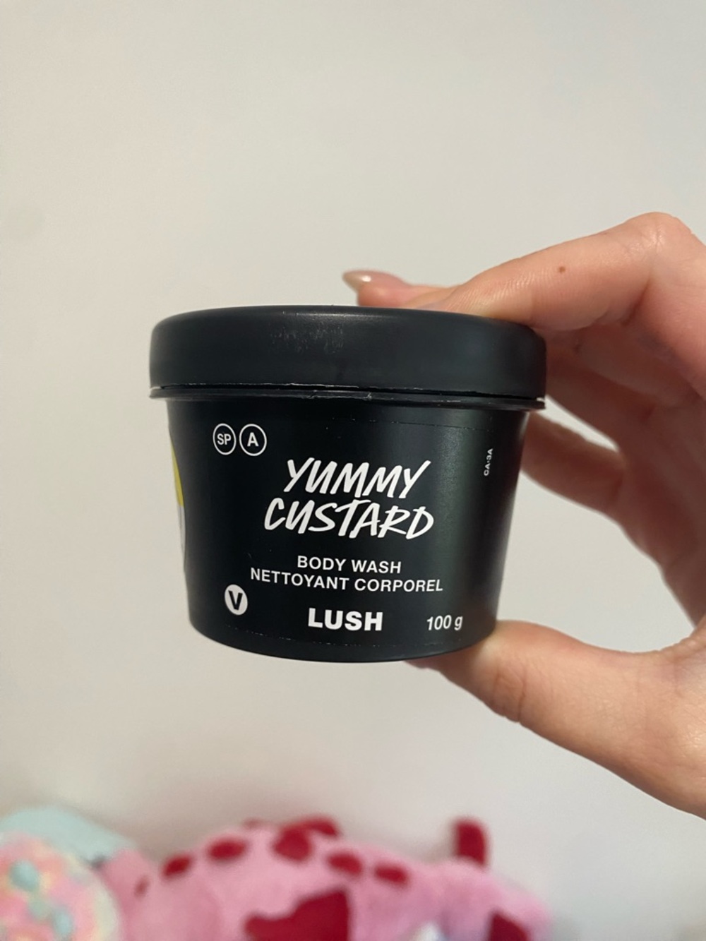 Lush Yummy Custard Body Wash